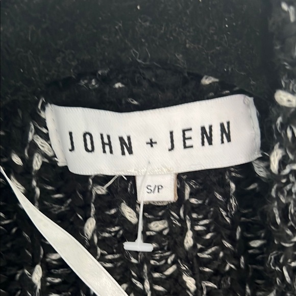 John + Jenn Black and White Knit Sweater - Picture 2 of 5